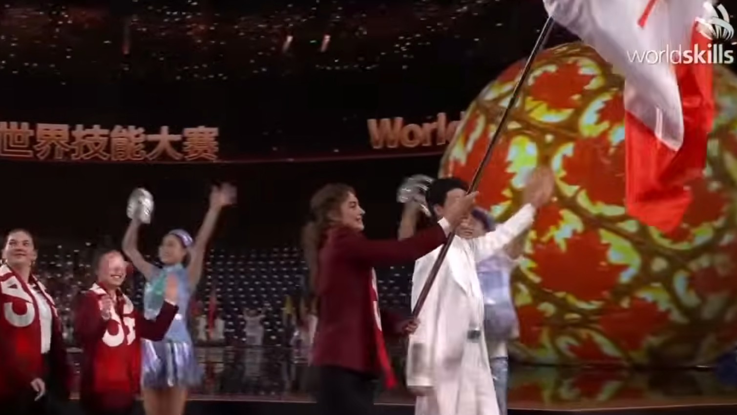 Charlie Véronneau, diplômée du CRIFA, devient porte-drapeau d’Équipe Canada aux Mondiaux des métiers de Shanghai
